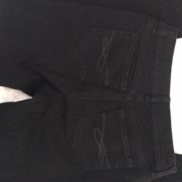 Black skinny stretchy jeans - Picture 4 of 4